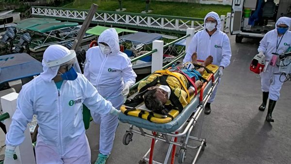 فيروس كورونا يتفشى