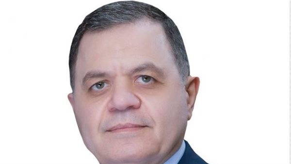 اللواء محمود توفيق-وزير