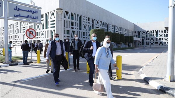 وزيرة الصحة هالة