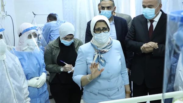 هالة زايد وزيرة الصحة