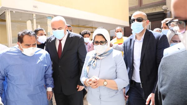 هالة زايد وزيرة الصحة