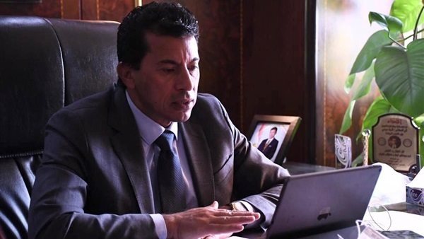 اشرف صبحي وزير الرياضة