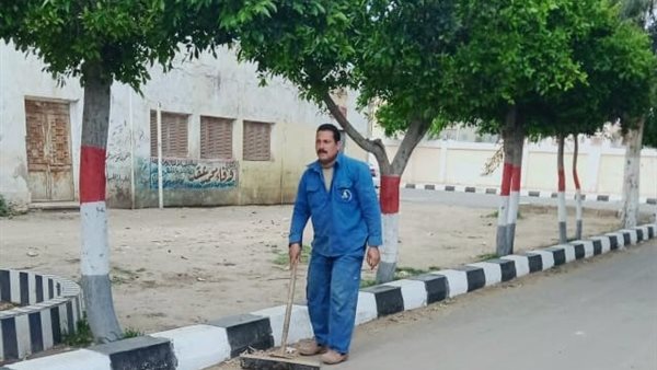 جانب من أعمال رفع