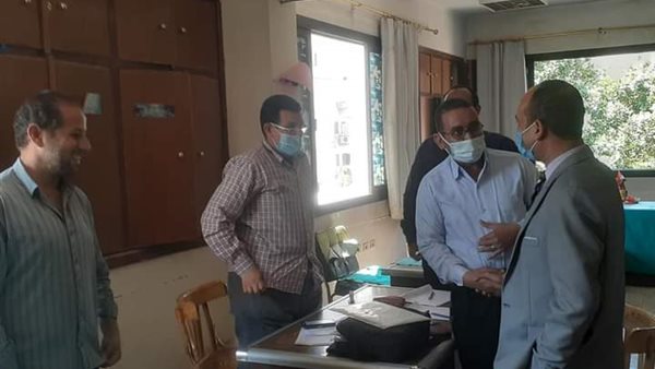 مدير ادارة قنا