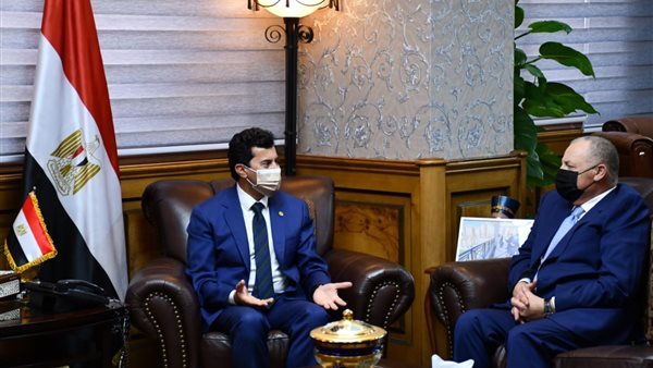 جانب من الجلسة 