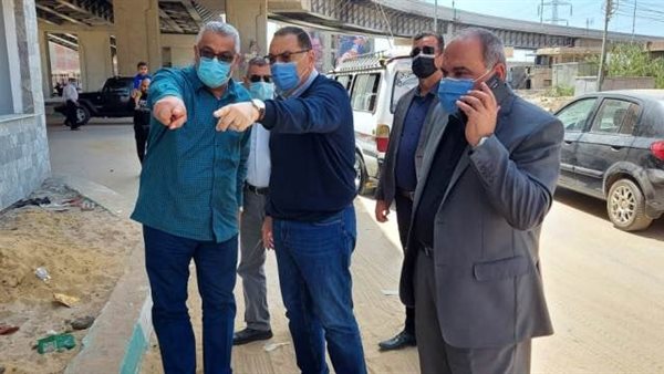 محافظ الشرقية خلال