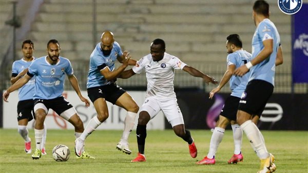 بيراميدز وغزل المحلة