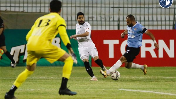 بيراميدز وغزل المحلة