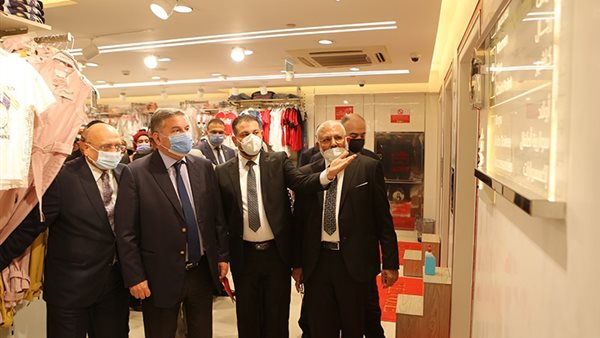 هشام توفيق-وزير قطاع