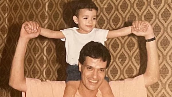  إبراهيم يسري برفقة