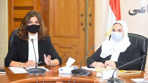 وزيرا التضامن والهجرة