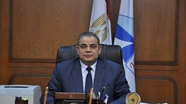  الدكتور عبد الرازق