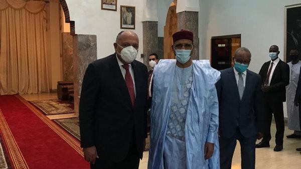 صورة من اللقاء