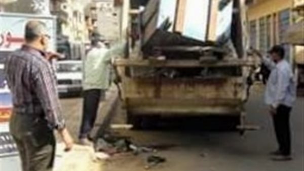 جانب من أعمال رفع