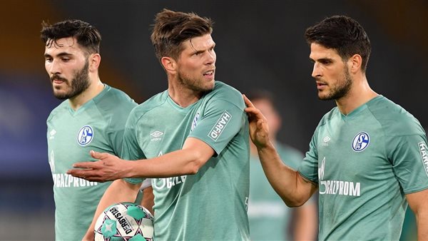 لاعبو شالكة 