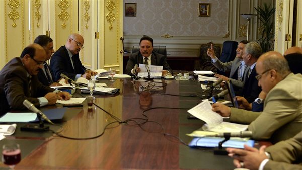 لجنة القوى العاملة