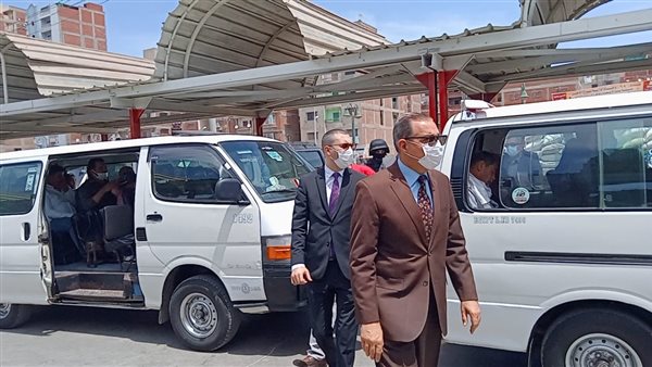 محافظ كفر الشيخ خلال