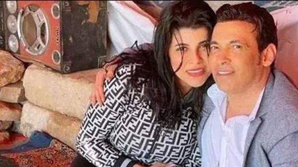 سعد الصغير وزوجته