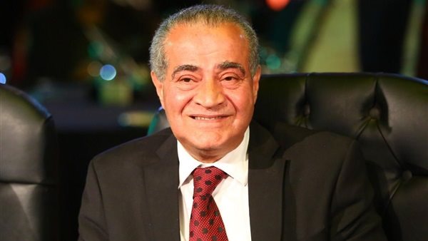 وزير التموين علي