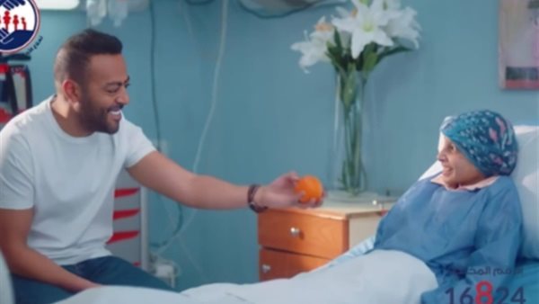 تامر عاشور ومريضة