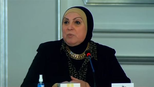 نيفين جامع وزير التجارة