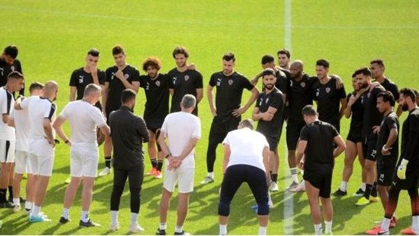 كارتيرون واللاعبين