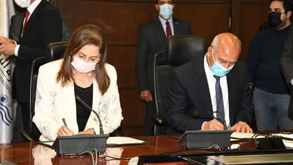 وزيرا النقل والتخطيط