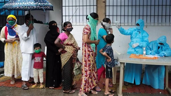 فيروس كورونا يتفشى