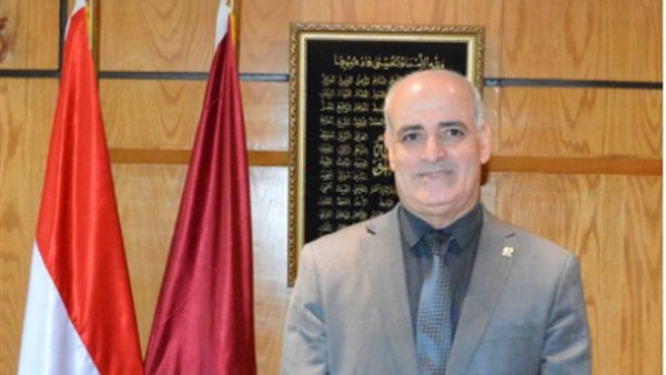 رئيس جامعة الفيوم
