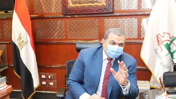 وزير القوى العاملة