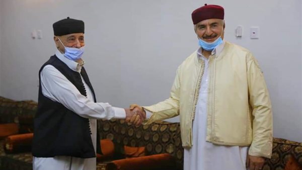 خليفة حفتر يلتقى