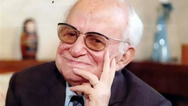 الاديب يحيى حقى 