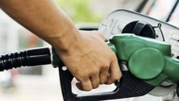أسعار البنزين اليوم الأحد 4 يناير 2026.. استقرار الوقود يعزز استقرار السوق 