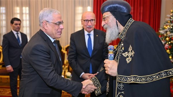 النائب العام ورئيس مجلس القضاء الأعلى يزوران البابا تواضروس للتهنئة بعيد الميلاد المجيد 