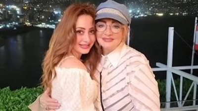 شهيرة ومنة تيسير    