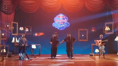 حميد الشاعري مع ليجي سي 