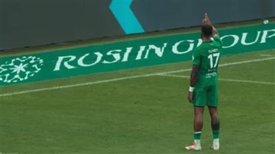 لقطة من المباراة     