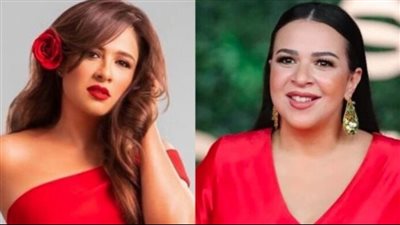 إيمي سمير غانم وياسمين عبد العزيز     