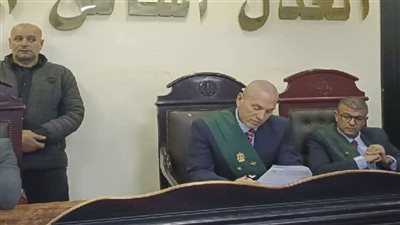 الدائره السابعه عشره 