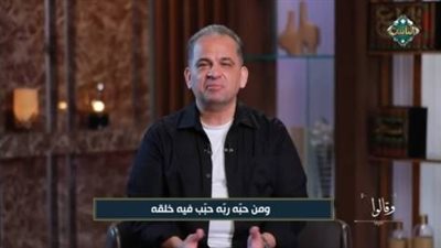  الدكتور عمرو منير أستاذ التاريخ والحضارة    