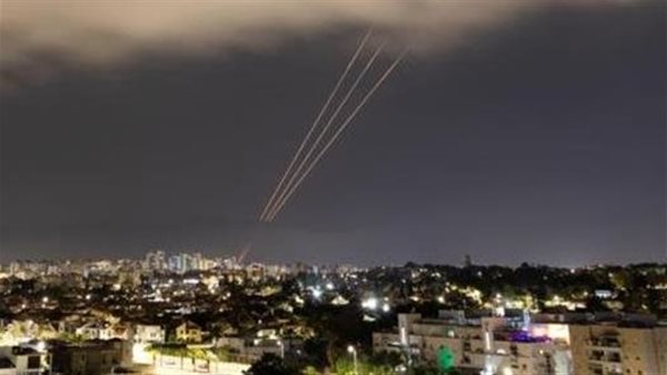  تضرر 200 مبنى وإجلاء مئات السكان من تل أبيب    