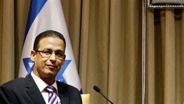 السفير عاطف سالم    