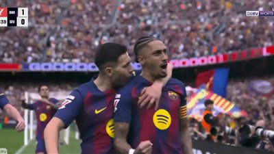 أهداف مباراة برشلونة وإشبيلية 