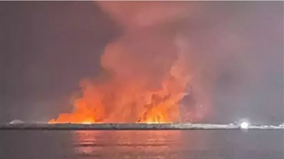 الزوارق في ميناء لنجة الايرانية 