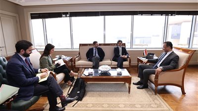 المهندس رأفت هندي وزير الاتصالات    