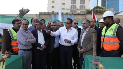 الدكتور خالد عبدالغفار وزير الصحة     