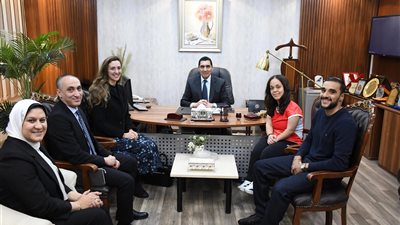  جوهر نبيل وزير الشباب والرياضة