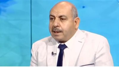 الدكتور علي عبد النبي 