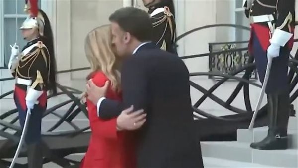 ماكرون وميلوني    