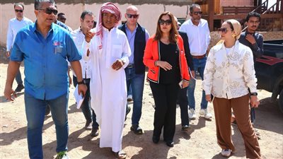 وزيرة التنمية المحلية والبيئة تتفقد منطقة